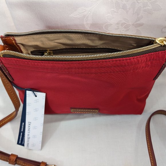 Get Ready For Fall With A Wonderful Dooney Red Nylon Cross Body Bag NWT - Picture 4 of 12